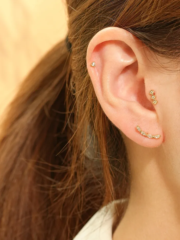 MinimalBijoux 14K Gold Simple Point Cubic Cartilage Earring 20G Earrings