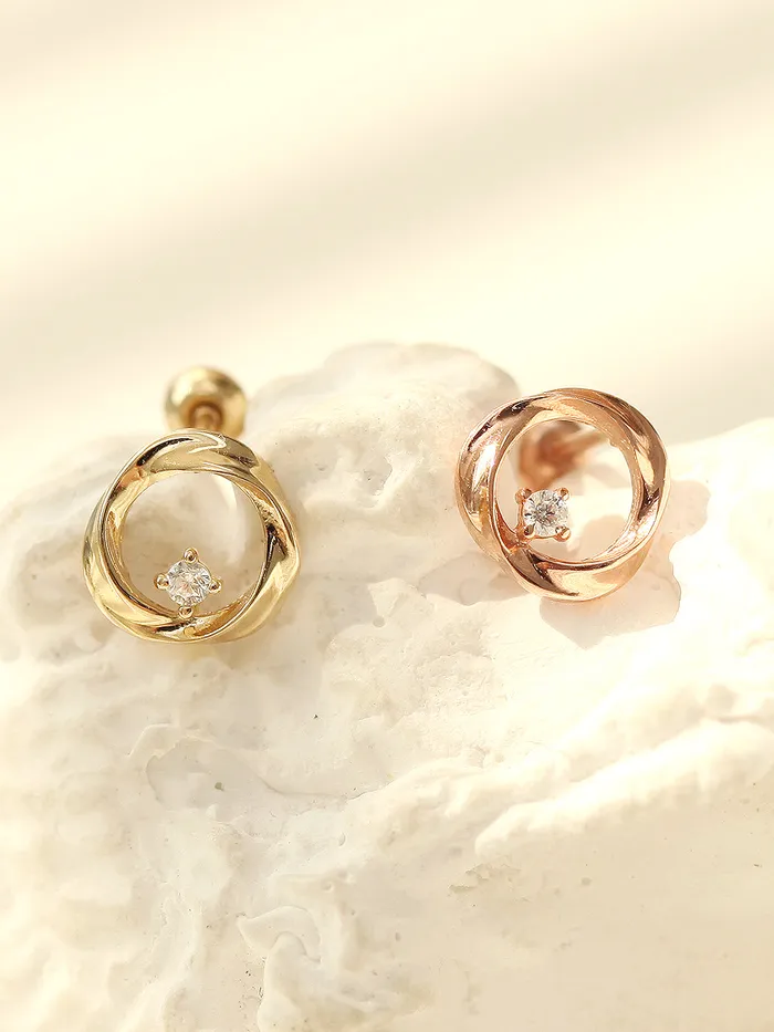 MinimalBijoux Earrings 14K Gold Circle Cubic cartilage earring 20g