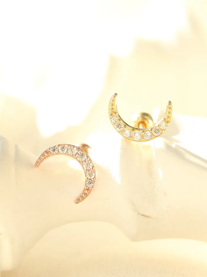MinimalBijoux Earrings 14K gold Cubic Moon cartilage earring 20g