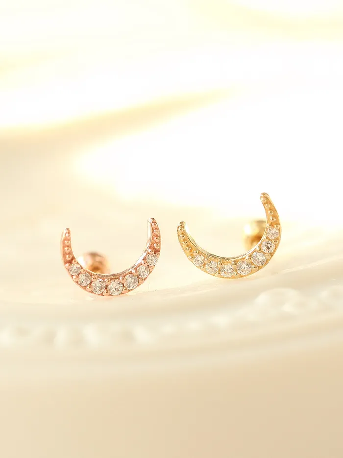 MinimalBijoux Earrings 14K gold Cubic Moon cartilage earring 20g