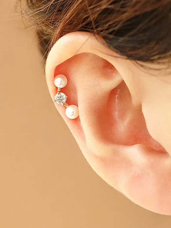 MinimalBijoux Earrings 14K Gold Pearl Cubic Cartilage Earring 18G16G