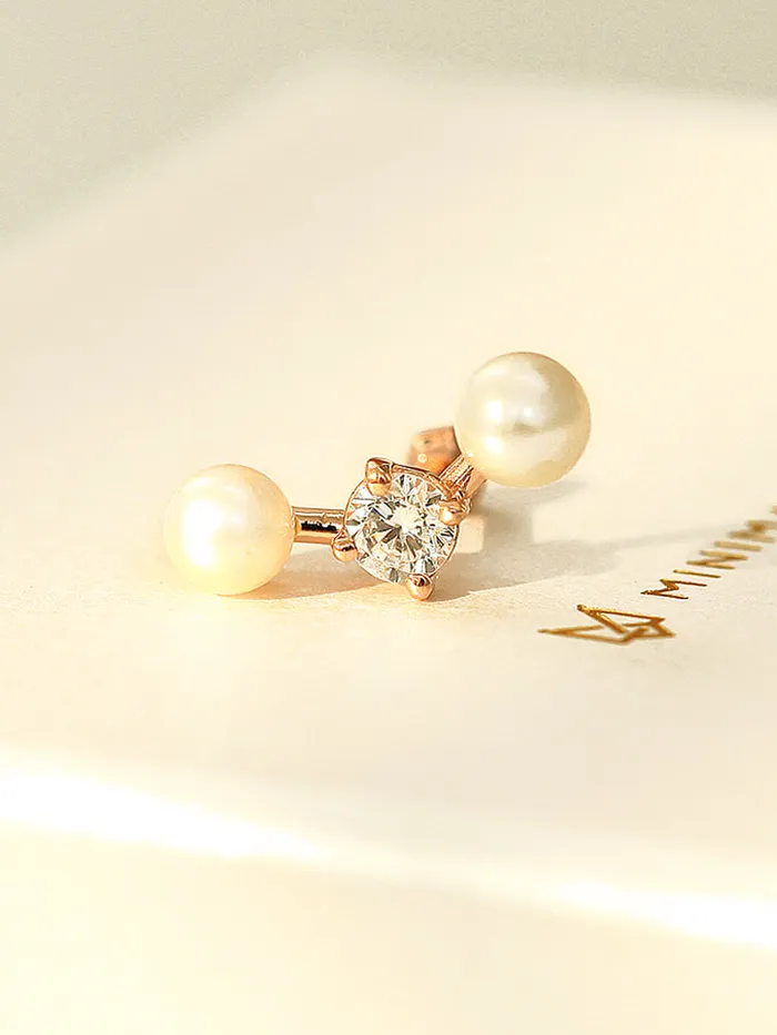 MinimalBijoux Earrings 14K Gold Pearl Cubic Cartilage Earring 18G16G