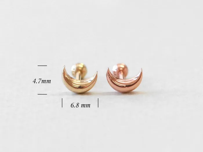MinimalBijoux Earrings 14K Gold Plain Crescent Cartilage earring 18g16g
