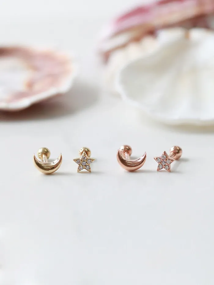 MinimalBijoux Earrings 14K Gold Plain Crescent Cartilage earring 18g16g