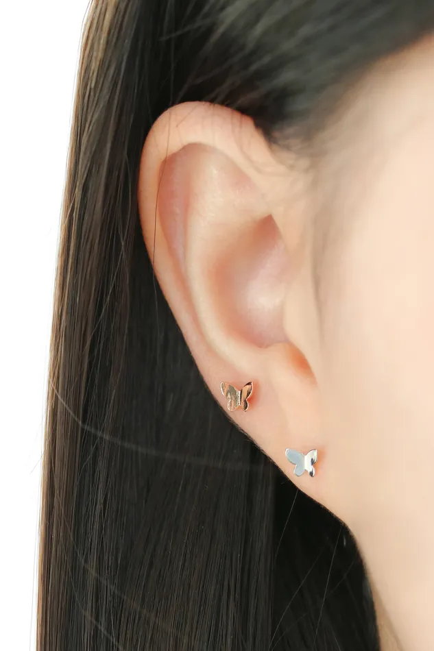 MinimalBijoux Earrings Tiny Butterfly Cartilage earring