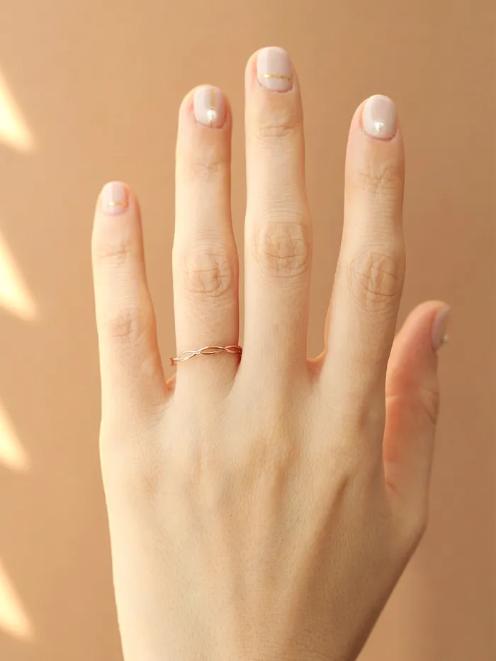 MinimalBijoux Rings 14K 18K Gold Twist Ring