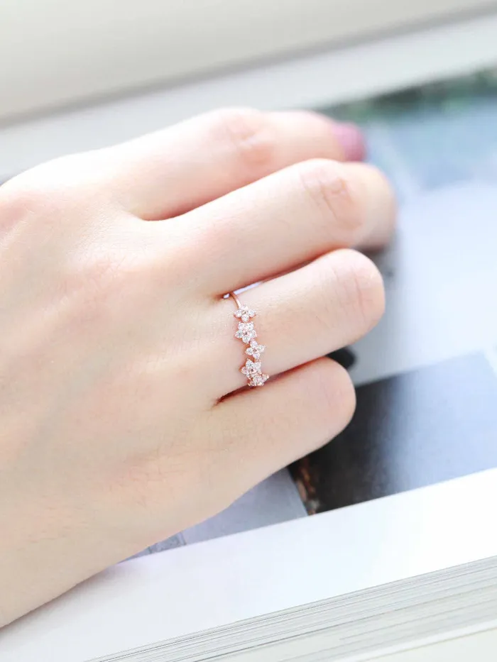 MinimalBijoux Rings 14K Flower Cubic Ring