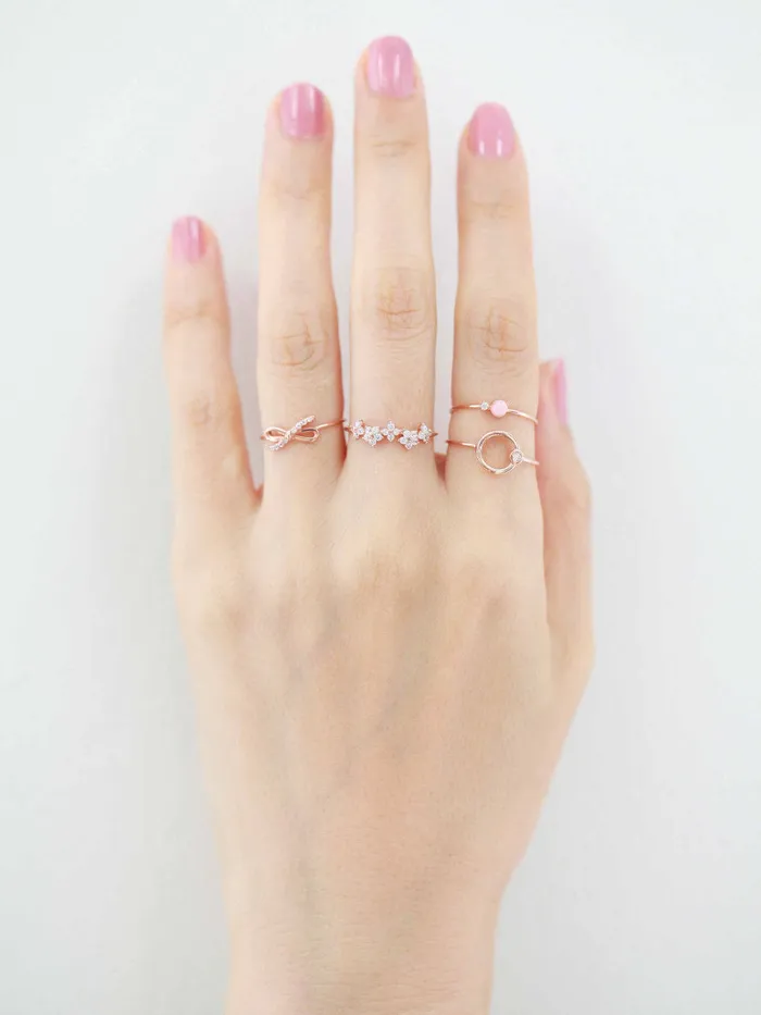 MinimalBijoux Rings 14K Flower Cubic Ring