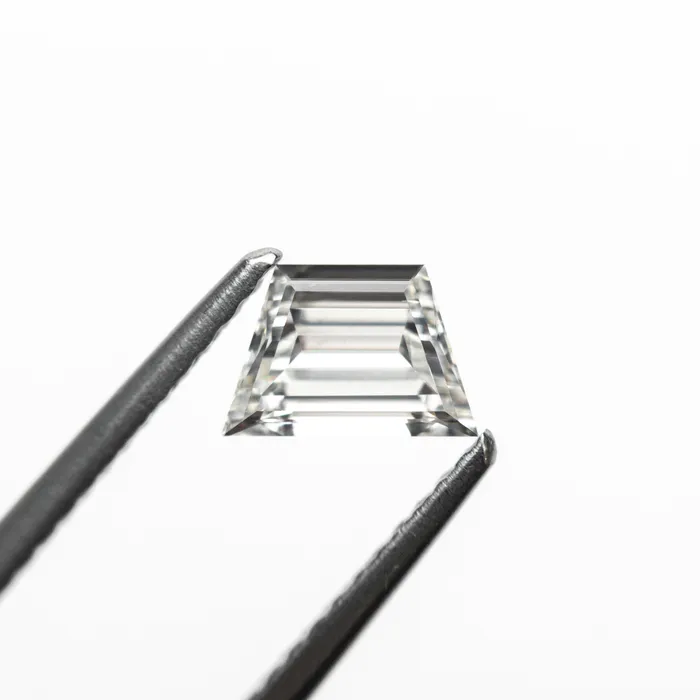 Misfit Diamonds 106cttw 2pc 657x434x233mm 645x429x230mm VVS2 G Trapezoid Step Cut Matching Pair 2553501 Rings