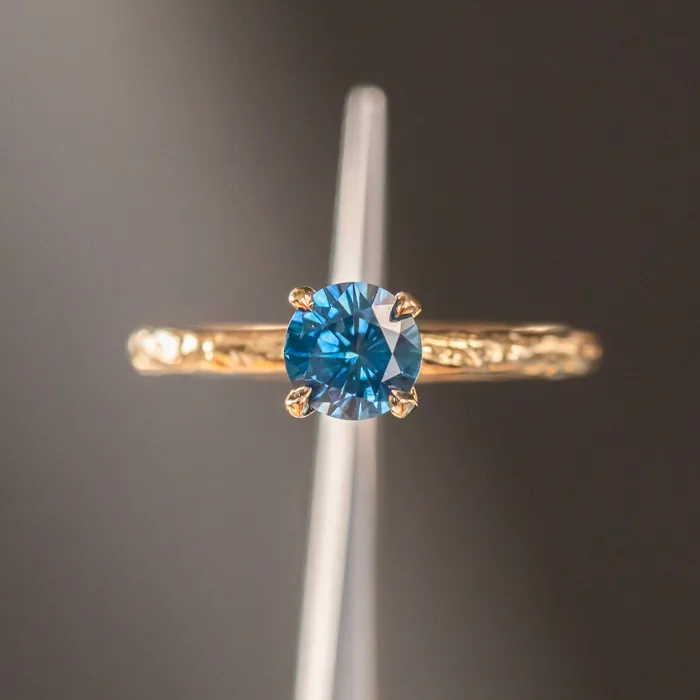 Rings Color Source Gems 093ct Round Montana Sapphire Evergreen Carved Solitaire Ring in 14k Yellow Gold