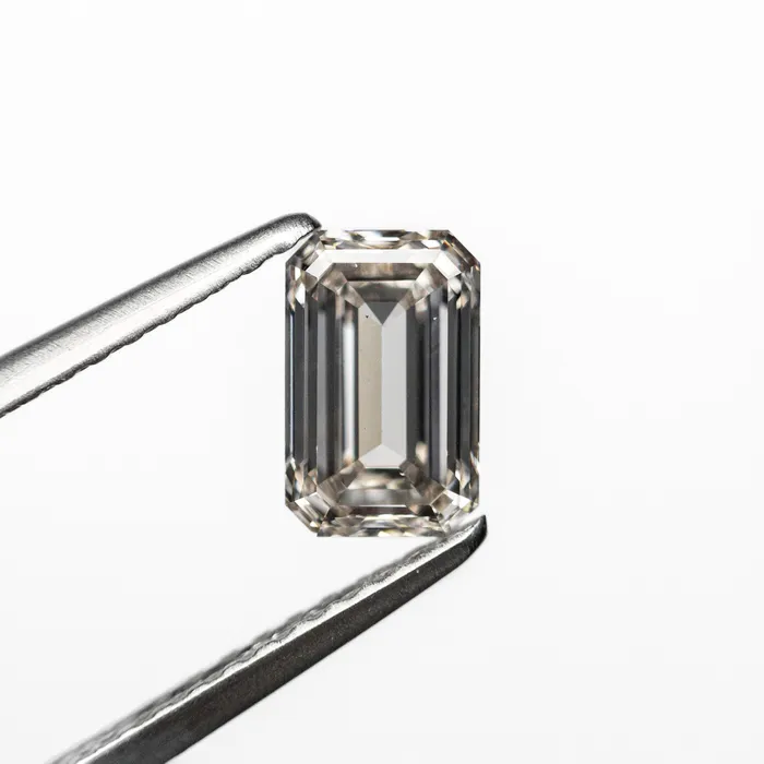 Rings Misfit Diamonds 090ct 676x428x289mm VS2 C1 Cut Corner Rectangle Step Cut 2419406